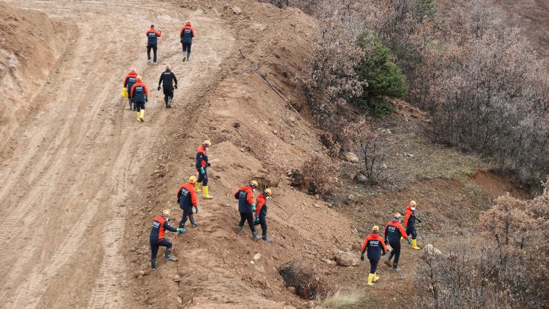Rescue efforts in the wake of a landslide at a Turkish mine in February 2024. Credit: Turkish Disaster and Emergency Management Presidency/Handout/Anadolu via Getty Images