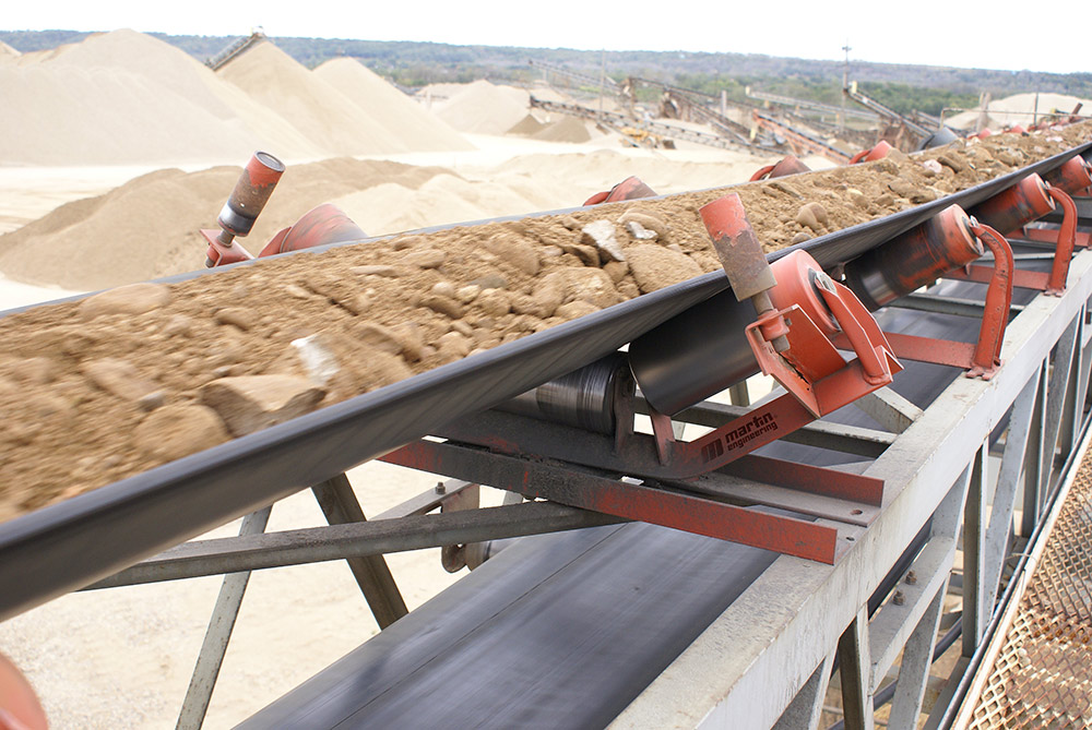 conveyor dust