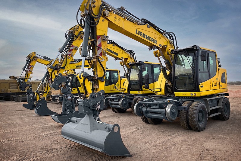 Liebherr railroad excavators