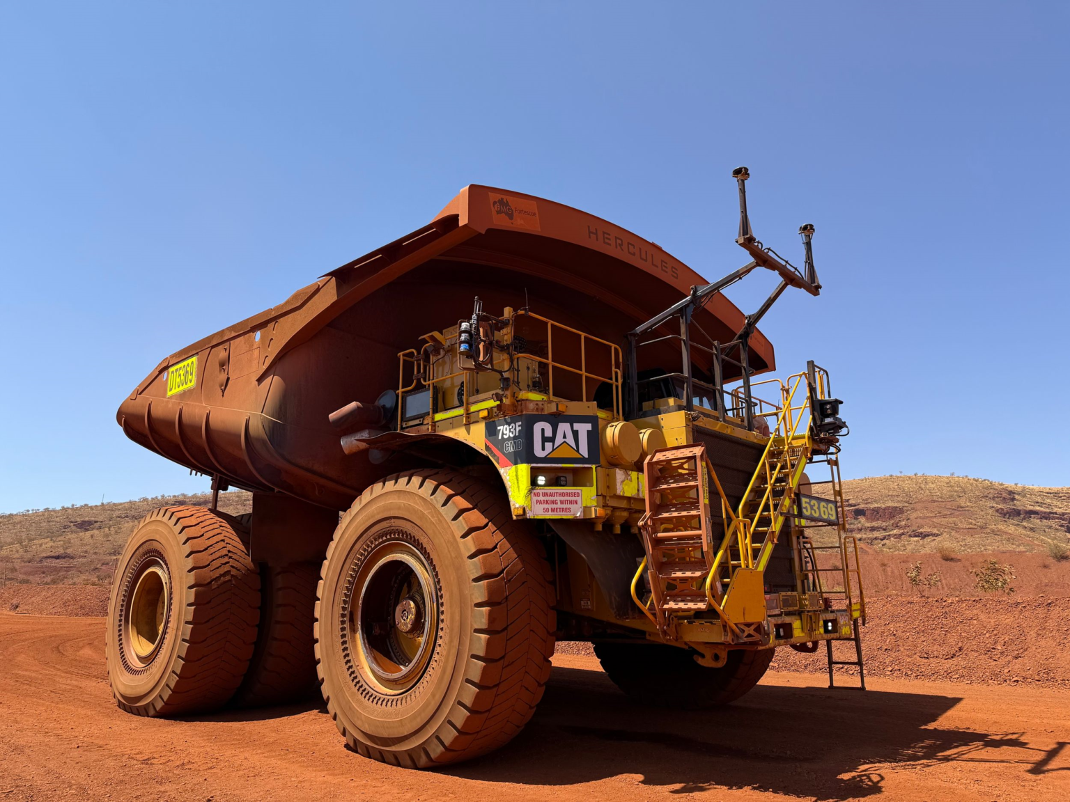 Caterpillar and Fortescue extend agreement for Cat® MineStar™ Command for hauling in Western Australia sites