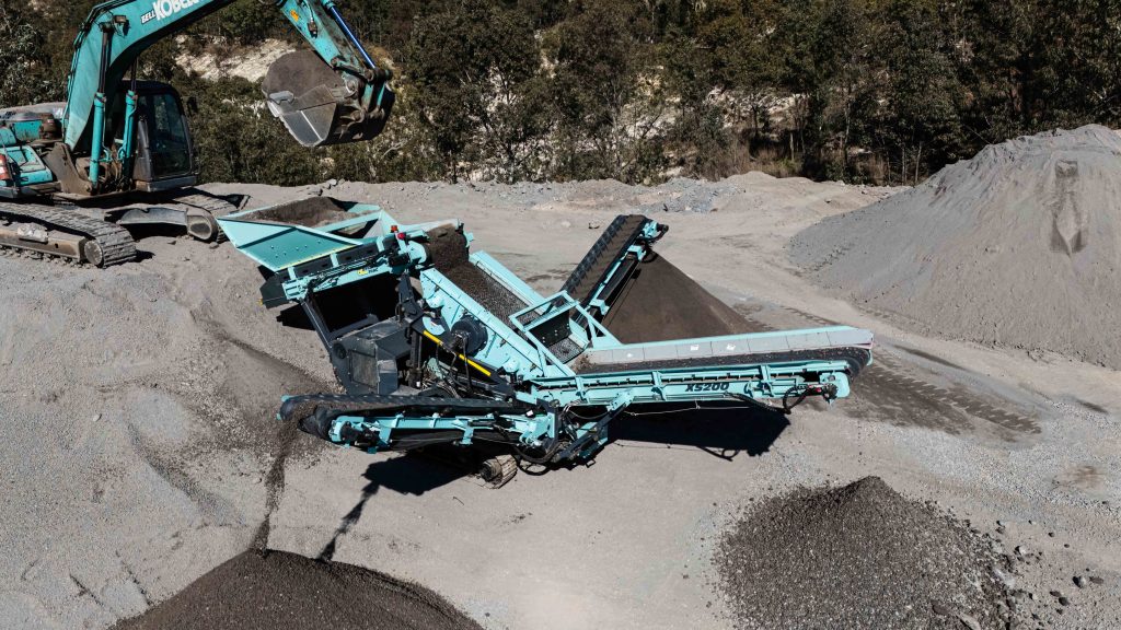 Pilot Crushtec delivers compact mobility with the Dynamitac XS200 entry-level mobile scalper