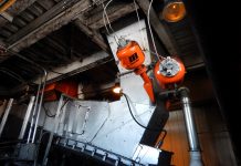 Safely Clearing Silo, Hopper, and Chute Blockages